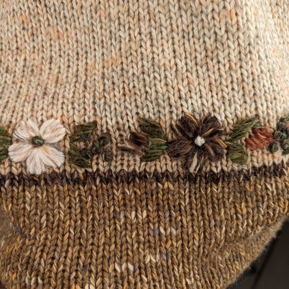 Vintage cardigan with flower embroidery - Cardigan vintage avec broderies - L - Picture 6 of 9